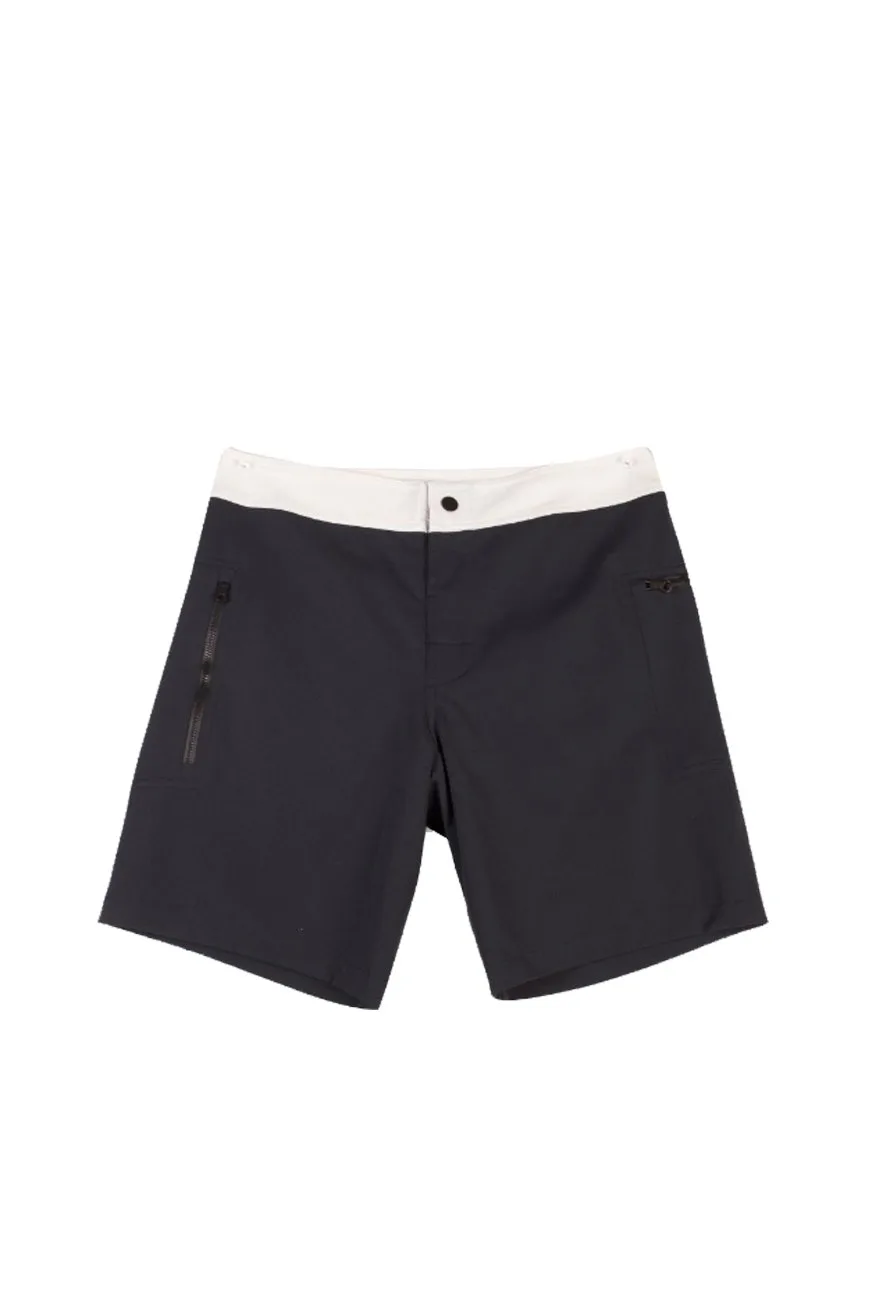 Everest Isles Diver, Midnight/White
